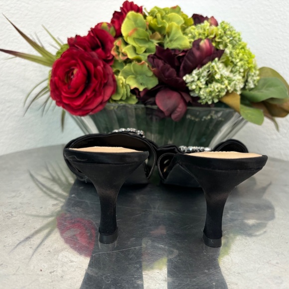 AMELIA GRACE  Satin rhinestone kitten heel - Picture 5 of 7